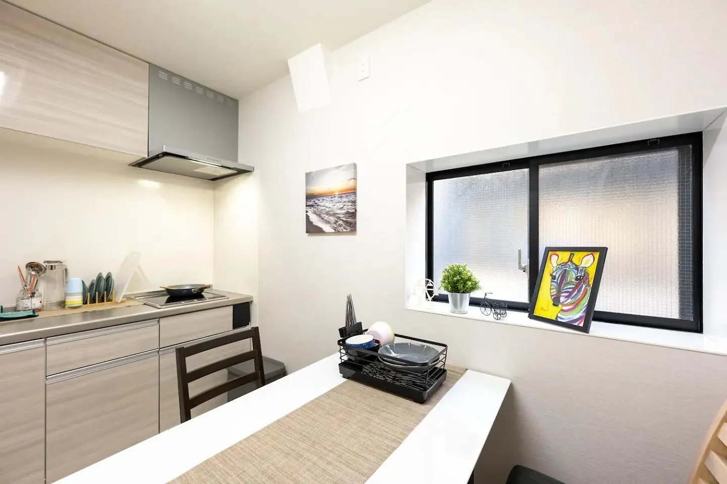 Yj-Hotel Kamiikebukuro 2F 北池袋5分钟 新装上线 59平方 Tokyo 0*,  Japan